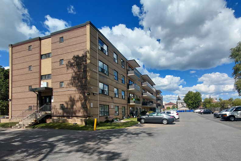 Ridelle Co-op apartments